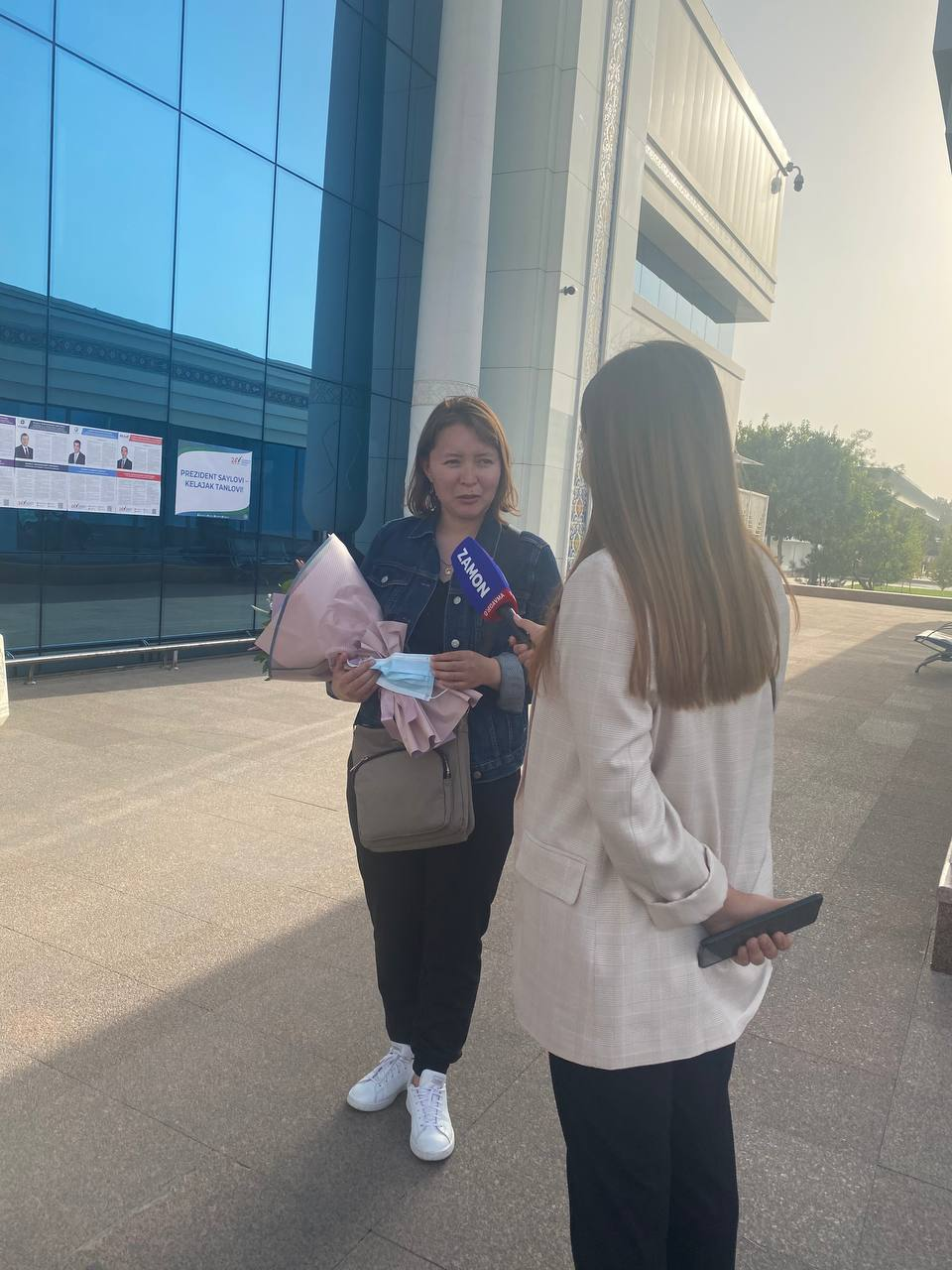 Actress Samal Yeslyamova, who participated at the Cannes Film Festival, has arrived in Tashkent